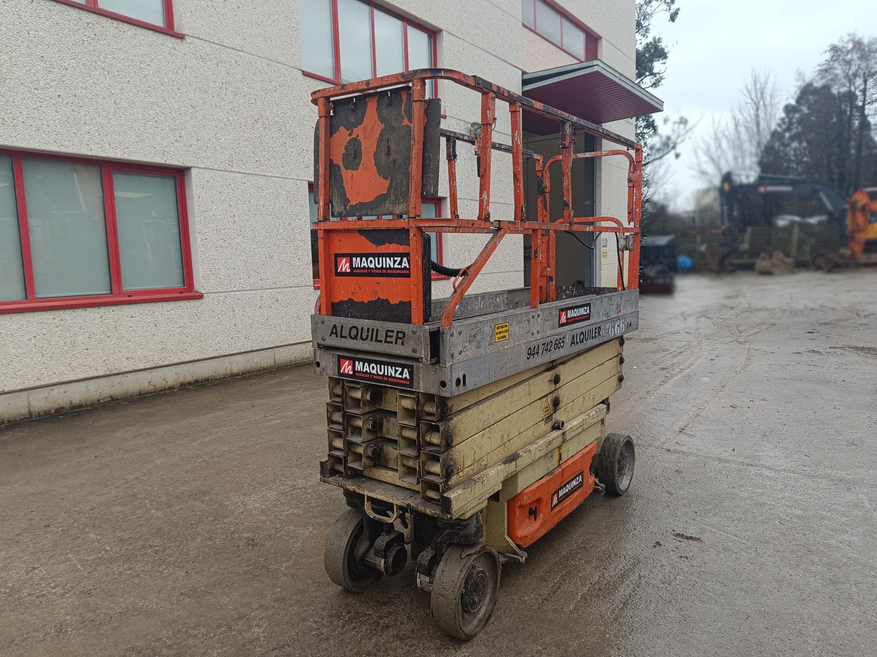 JLG 2630ES - Scissor lift: picture 3 JLG 2630ES - Scissor lift: picture 3