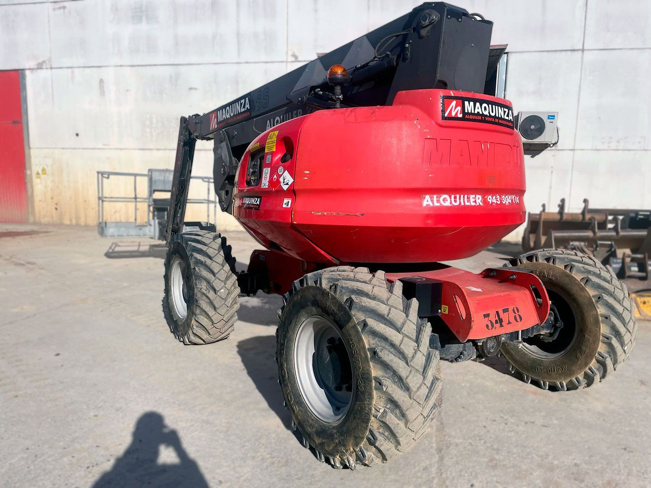 MANITOU 200ATJ - Articulated boom: picture 4 MANITOU 200ATJ - Articulated boom: picture 4