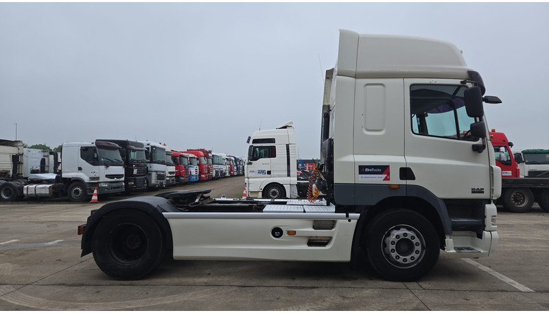 DAF 85 CF 460 (PARFAIT ETAT / PERFECT CONDITION / TRES PROPRE !!!!) - Tractor unit: picture 4 DAF 85 CF 460 (PARFAIT ETAT / PERFECT CONDITION / TRES PROPRE !!!!) - Tractor unit: picture 4