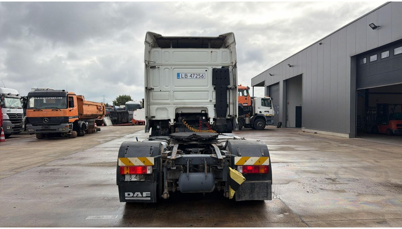 DAF XF 105.410 (BOITE MANUELLE / MANUAL GEARBOX) - Tractor unit: picture 5 DAF XF 105.410 (BOITE MANUELLE / MANUAL GEARBOX) - Tractor unit: picture 5