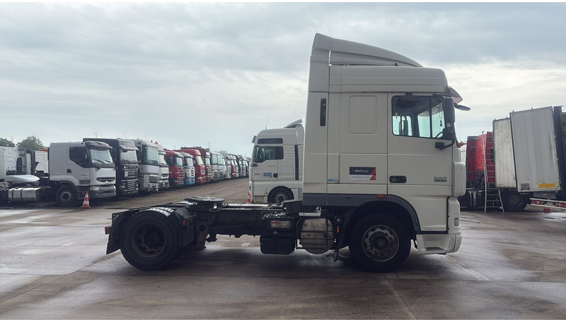 DAF XF 105.460 (BOITE MANUELLE / MANUAL GEARBOX) - Tractor unit: picture 3 DAF XF 105.460 (BOITE MANUELLE / MANUAL GEARBOX) - Tractor unit: picture 3