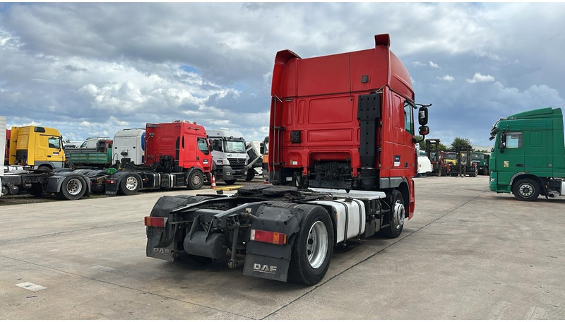 DAF XF 105.460 (GOOD CONDITION / PARFAIT ETAT) - Tractor unit: picture 4 DAF XF 105.460 (GOOD CONDITION / PARFAIT ETAT) - Tractor unit: picture 4