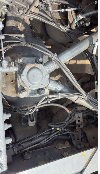 Tractor unit Volvo FH 460 (CHASSIS 2015 / PERFECT CONDITION / CLEAN CHASSIS): picture 15