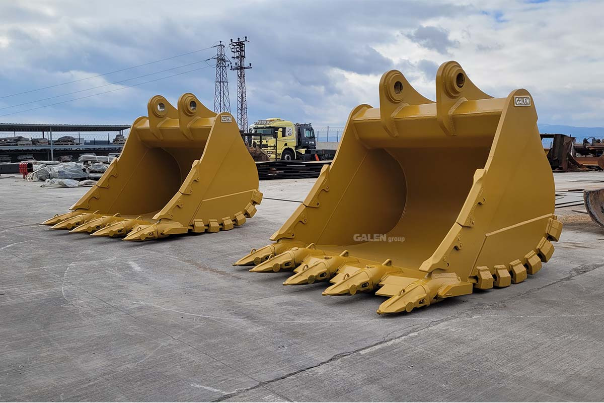 CATERPILLAR 349 Heavy Duty Bucket - Excavator bucket for Crawler excavator: picture 2 CATERPILLAR 349 Heavy Duty Bucket - Excavator bucket for Crawler excavator: picture 2