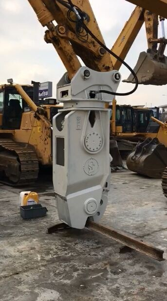Galen ALL RAILWAY ATTACHMENTS - Wheel excavator: picture 3 Galen ALL RAILWAY ATTACHMENTS - Wheel excavator: picture 3