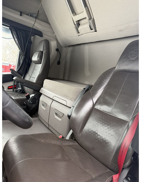 Tractor unit Scania R450 ADR: picture 10 Tractor unit Scania R450 ADR: picture 10