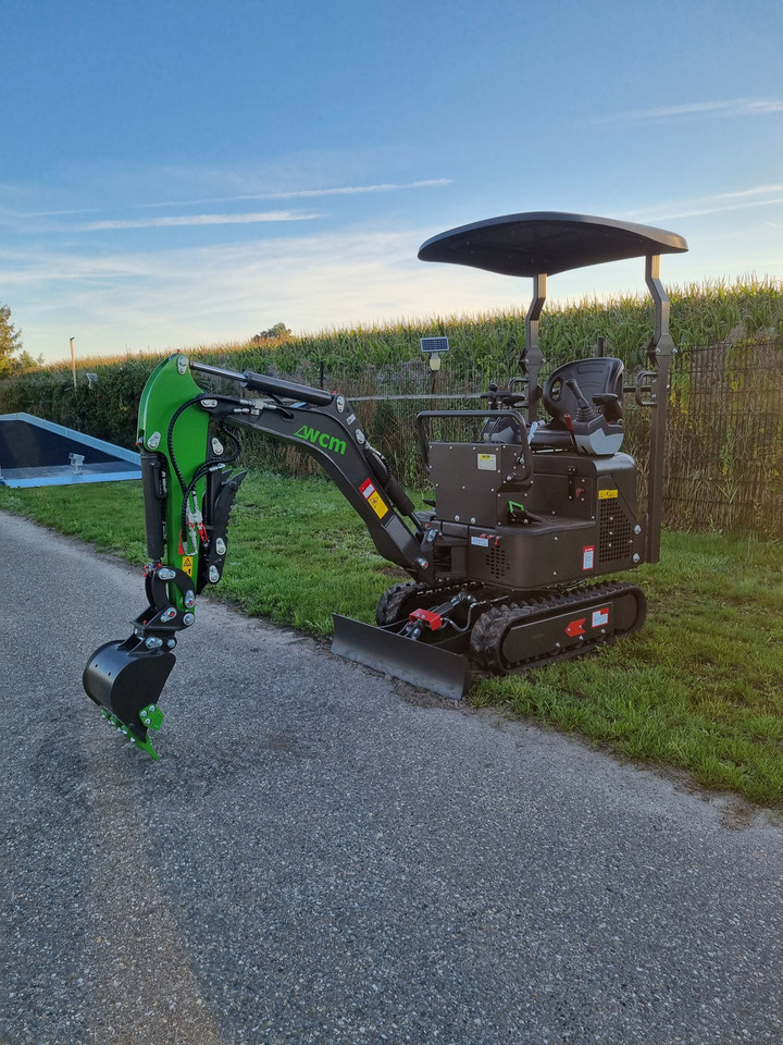 WCM CTX 8010 Servo Diesel - Mini excavator: picture 2 WCM CTX 8010 Servo Diesel - Mini excavator: picture 2