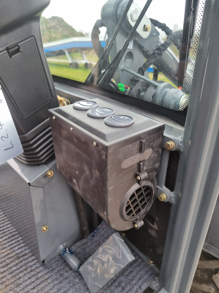 New Wheel loader WCM L2412: picture 28 New Wheel loader WCM L2412: picture 28