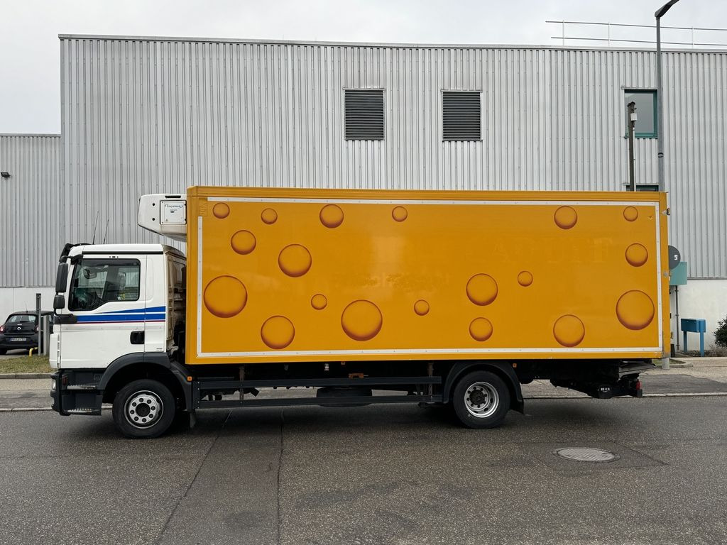 MAN TGM 12.250 Tiefkühlkoffer 6,9m SUPRA 850 LBW E5 - Refrigerator truck: picture 4 MAN TGM 12.250 Tiefkühlkoffer 6,9m SUPRA 850 LBW E5 - Refrigerator truck: picture 4