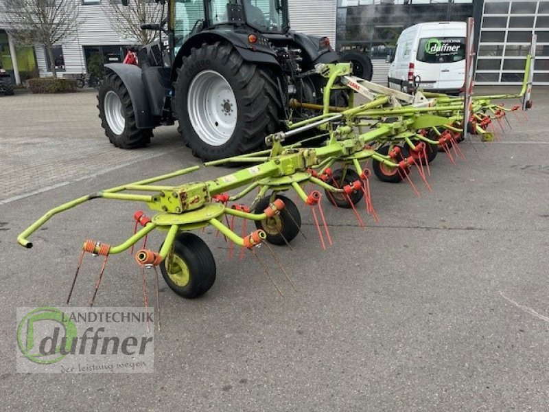 CLAAS Volto 870 - Tedder/ Rake: picture 3 CLAAS Volto 870 - Tedder/ Rake: picture 3