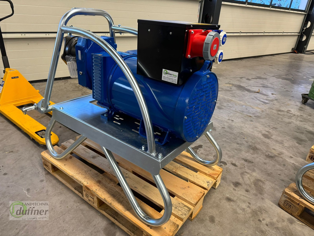 MCC Alte Zapfwellengenerator Stromaggregat Generator in verschiedenen Größen KVA - Soil tillage equipment: picture 3 MCC Alte Zapfwellengenerator Stromaggregat Generator in verschiedenen Größen KVA - Soil tillage equipment: picture 3