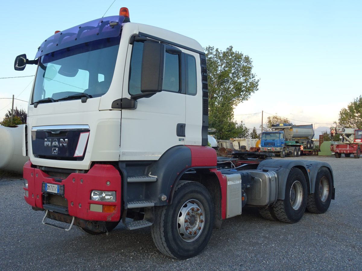 MAN TGA 33.480 - Tractor unit: picture 1 MAN TGA 33.480 - Tractor unit: picture 1