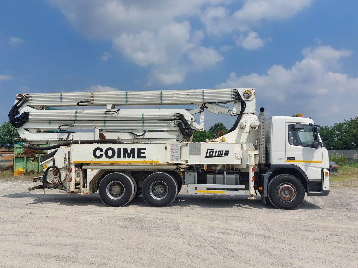 VOLVO FM12 R64 380 - Concrete pump truck: picture 4 VOLVO FM12 R64 380 - Concrete pump truck: picture 4