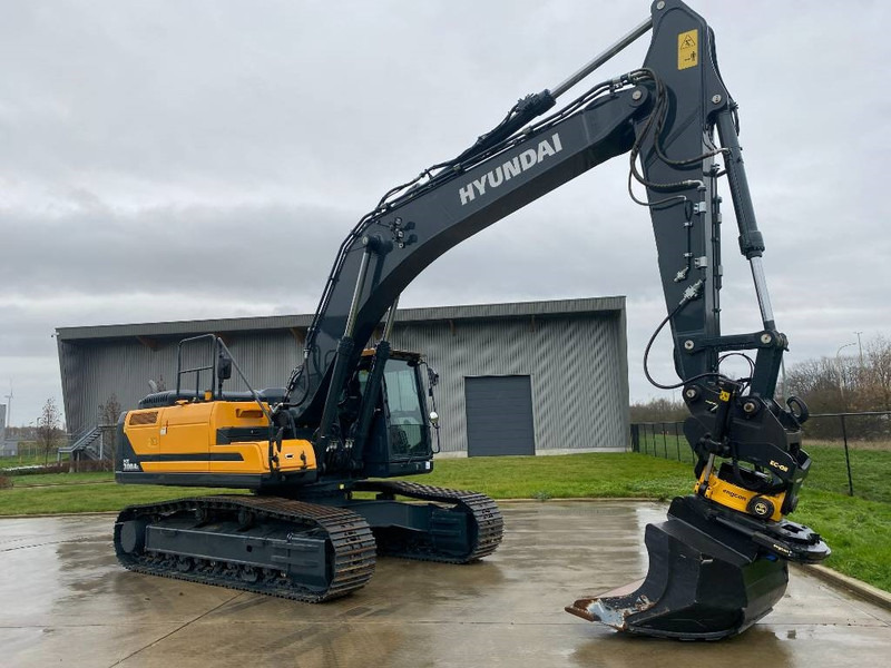 Engcon EC233, OQ80, GB29 = Rotator + Coupler + Gripper + - Attachment for Construction machinery: picture 3 Engcon EC233, OQ80, GB29 = Rotator + Coupler + Gripper + - Attachment for Construction machinery: picture 3