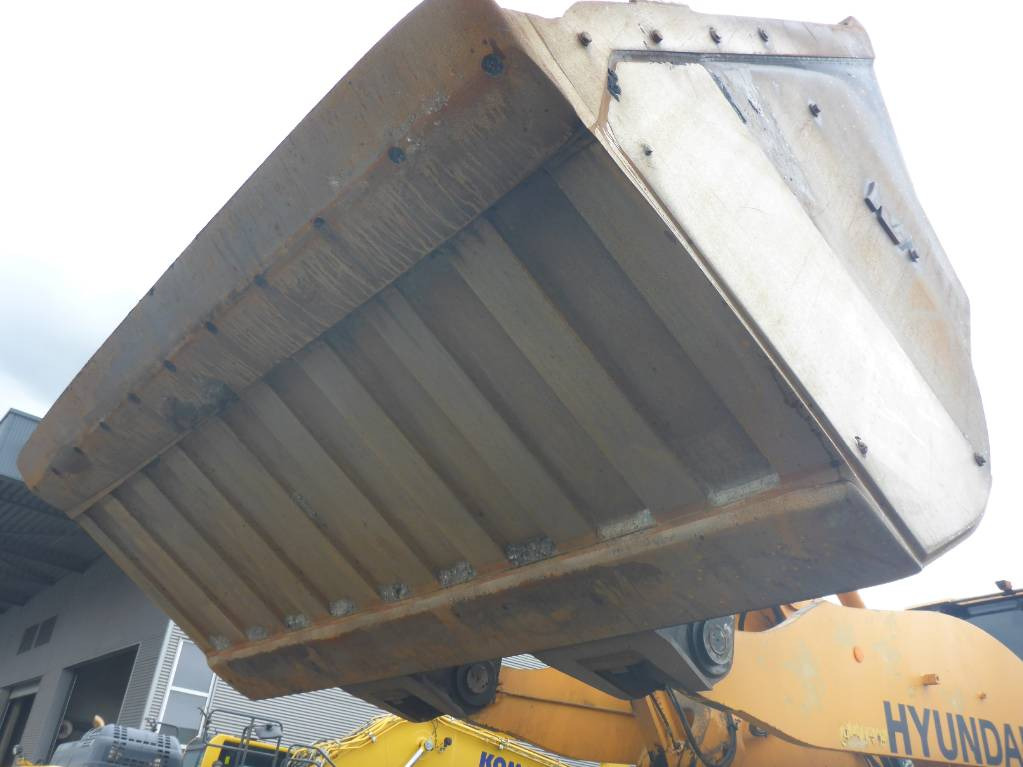 Leasing of Hyundai HL980XT  Hyundai HL980XT: picture 8