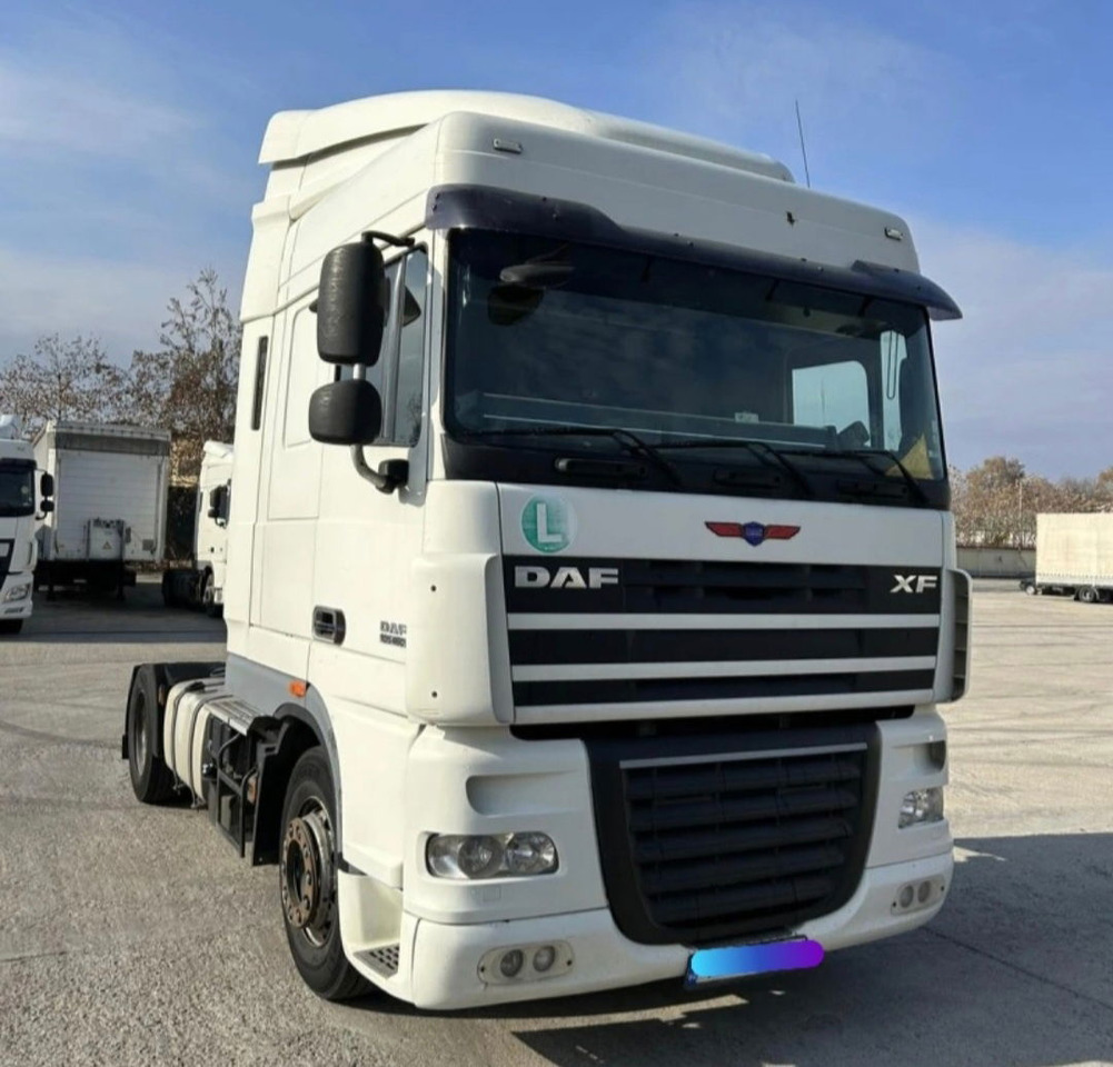 DAF XF 105.460 Tractor head - Tractor unit: picture 1 DAF XF 105.460 Tractor head - Tractor unit: picture 1