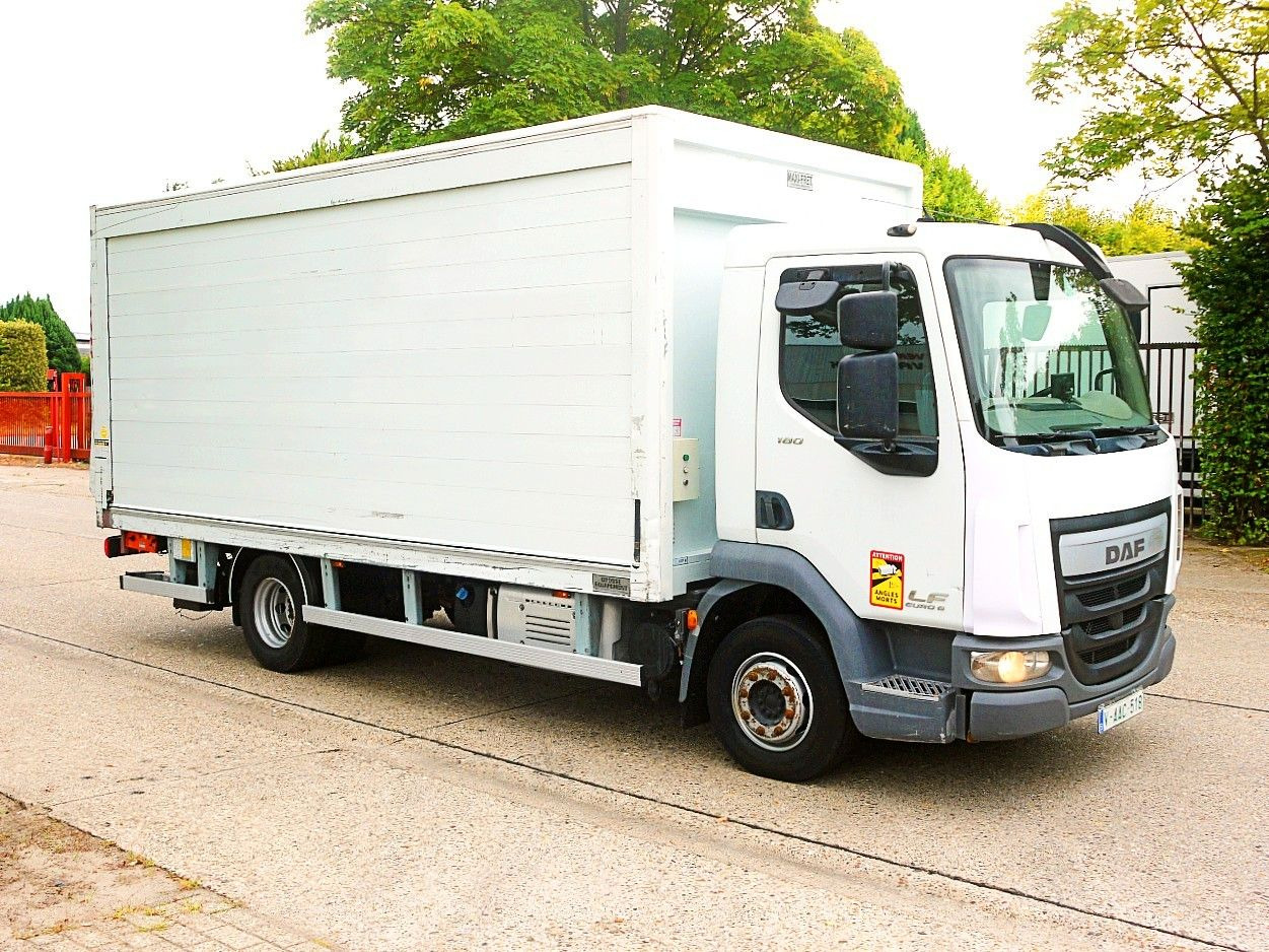 DAF LF 180 12 GETRANKENWAGEN LBW LUFT - Beverage truck: picture 3 DAF LF 180 12 GETRANKENWAGEN LBW LUFT - Beverage truck: picture 3