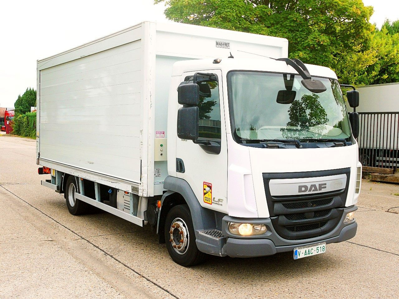 DAF LF 180 12 GETRANKENWAGEN LBW LUFT - Beverage truck: picture 4 DAF LF 180 12 GETRANKENWAGEN LBW LUFT - Beverage truck: picture 4