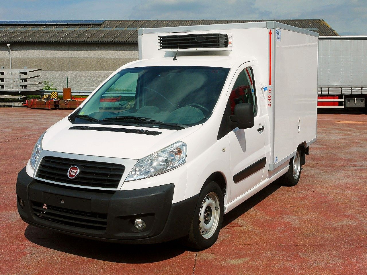 Fiat SCUDO 2.0 KUHLKOFFER CARRIER XARIOS 200 -20C - Refrigerated van: picture 5 Fiat SCUDO 2.0 KUHLKOFFER CARRIER XARIOS 200 -20C - Refrigerated van: picture 5