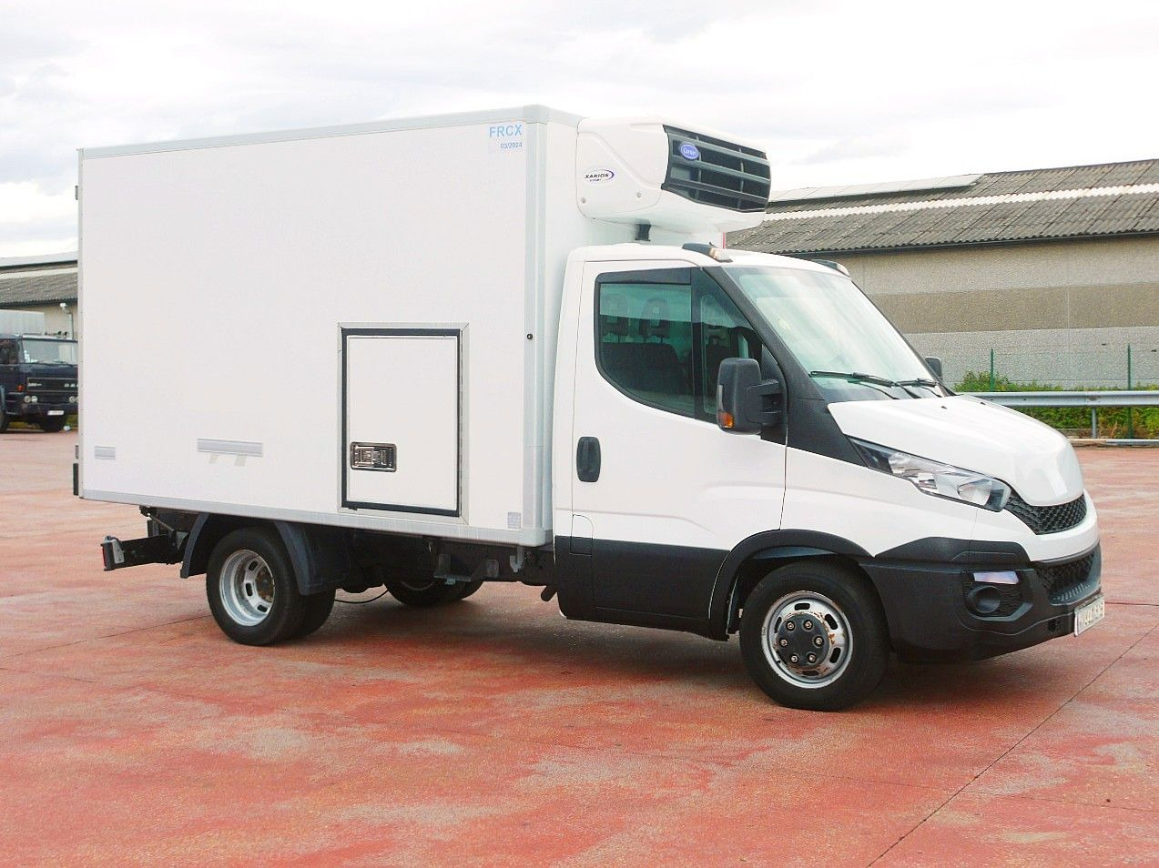 Iveco 35C13 DAILY KUHLKOFFER CARRIER XARIOS 600 - Refrigerated van: picture 2 Iveco 35C13 DAILY KUHLKOFFER CARRIER XARIOS 600 - Refrigerated van: picture 2