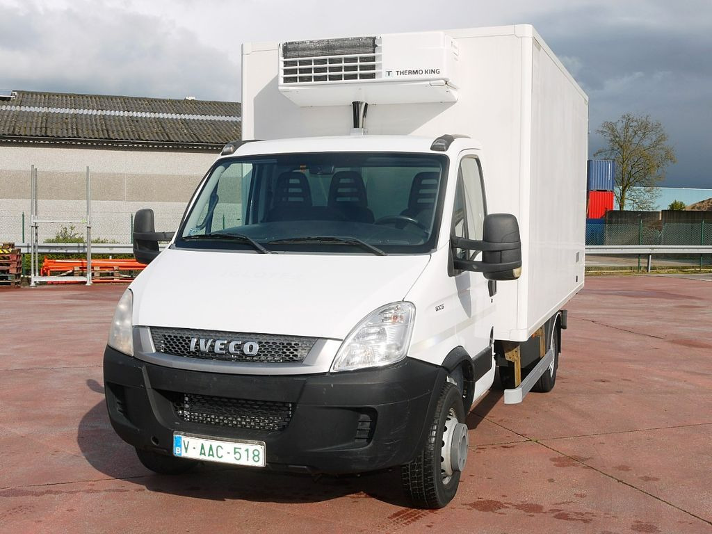 Iveco 60C15 65 70 DAILY KUHLKOFFER THERMOKING V500 A/C - Refrigerated van: picture 5 Iveco 60C15 65 70 DAILY KUHLKOFFER THERMOKING V500 A/C - Refrigerated van: picture 5