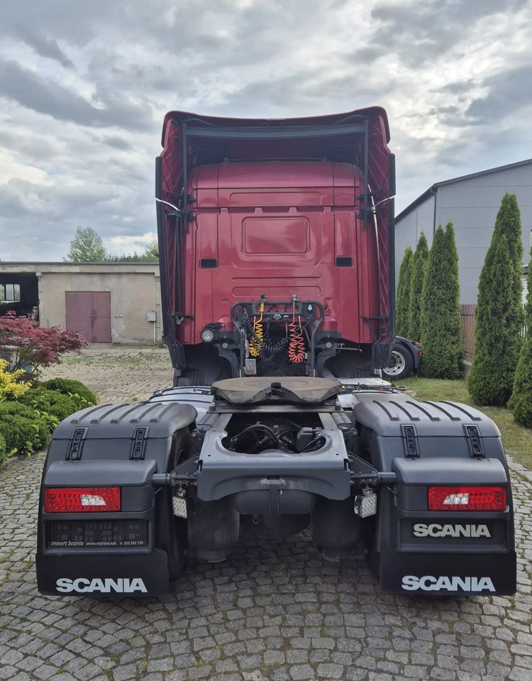Scania R410 - Tractor unit: picture 5 Scania R410 - Tractor unit: picture 5