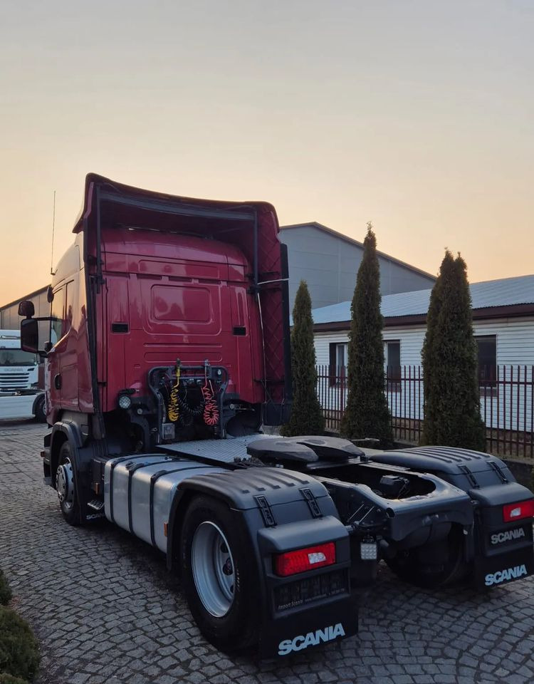 Scania R410 - Tractor unit: picture 4 Scania R410 - Tractor unit: picture 4
