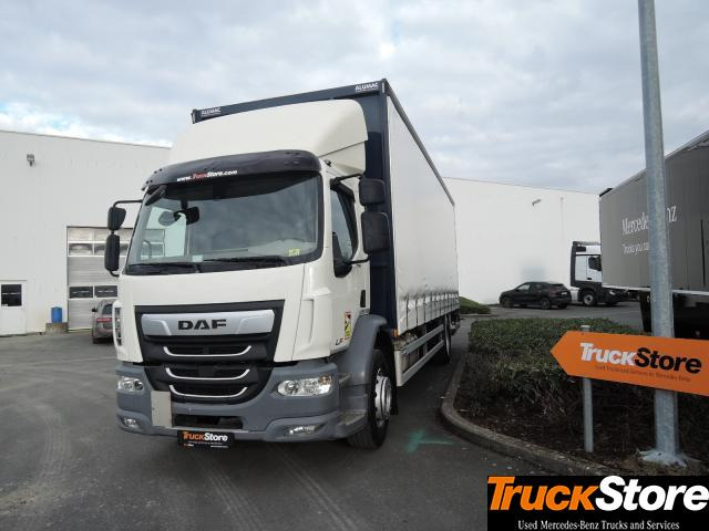DAF LF 290 LBW 2.5T. - Curtainsider truck: picture 1 DAF LF 290 LBW 2.5T. - Curtainsider truck: picture 1
