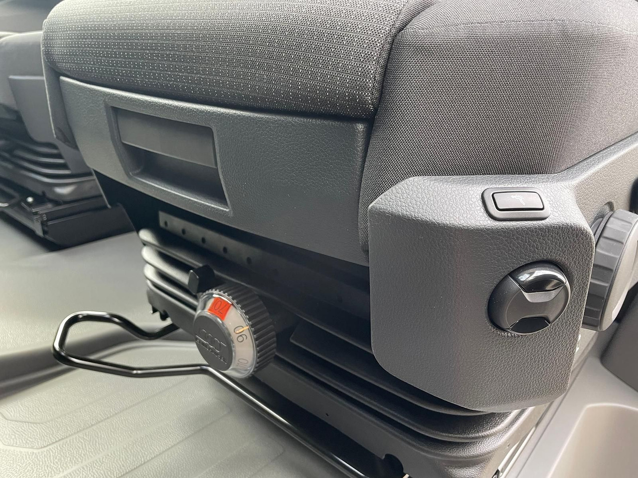 Panel van MAN TGE 3.180 L4H3 Kasten STANDHZ ACC LED SITZHZ: picture 28