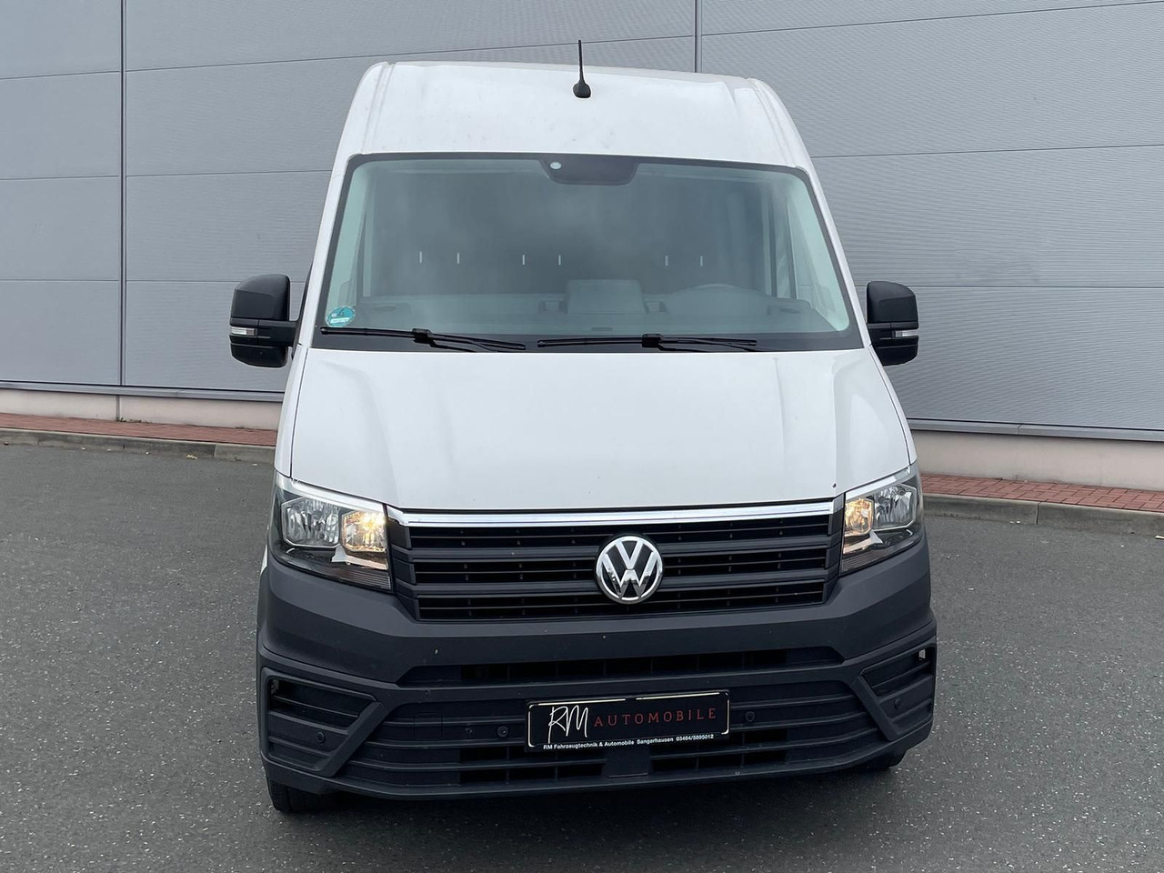 Volkswagen Crafter Kasten 35 L4H3 AHK KLIMA DAB PDC KAMERA - Passenger van: picture 3 Volkswagen Crafter Kasten 35 L4H3 AHK KLIMA DAB PDC KAMERA - Passenger van: picture 3