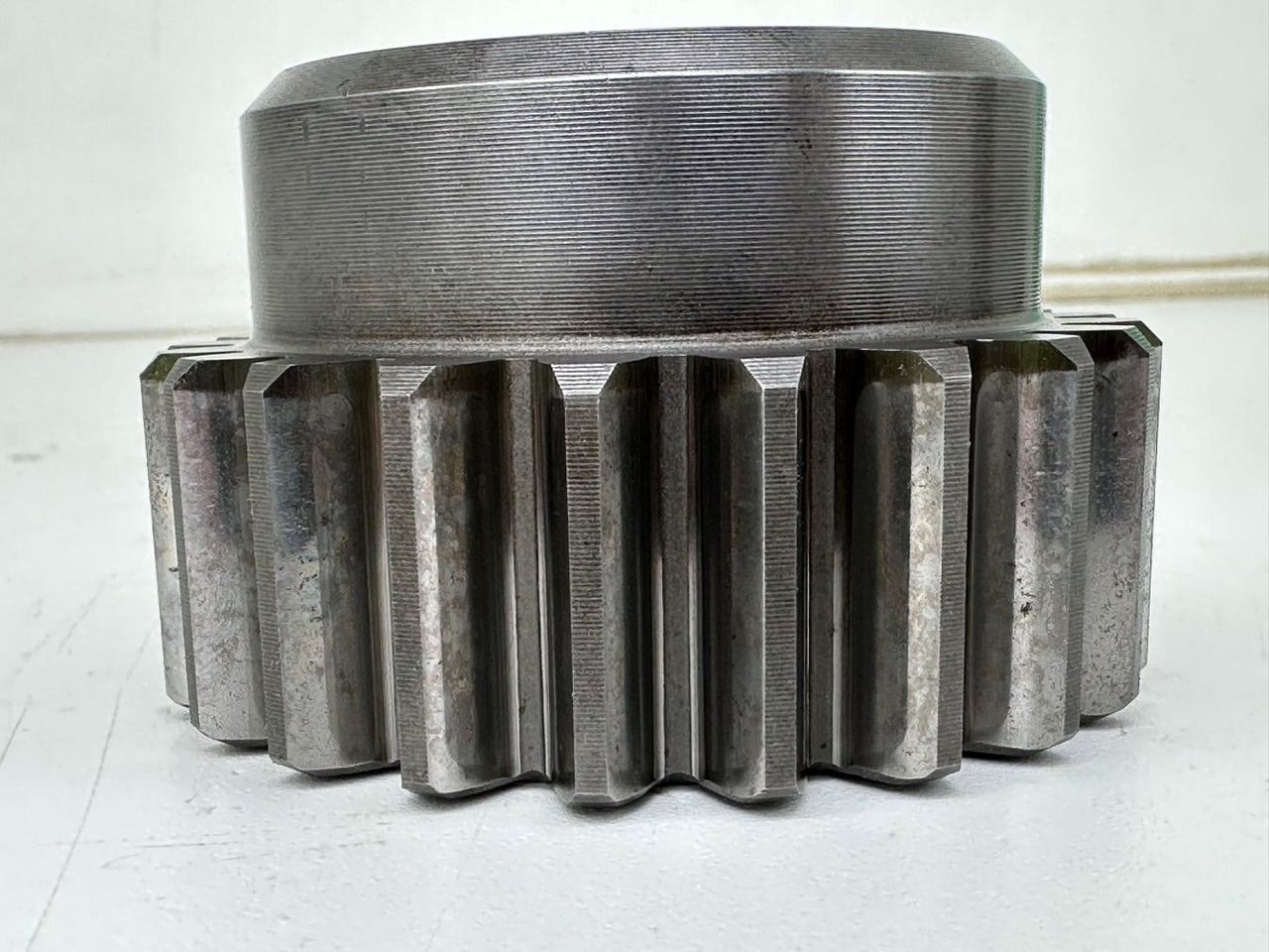 LIEBHERR Liebherr Sonnenrad ID-Nr.9442314. 450/044 - FAT450/044. R942, R954, R954B. #9442314.01.07# - Final drive for Crawler excavator: picture 3 LIEBHERR Liebherr Sonnenrad ID-Nr.9442314. 450/044 - FAT450/044. R942, R954, R954B. #9442314.01.07# - Final drive for Crawler excavator: picture 3