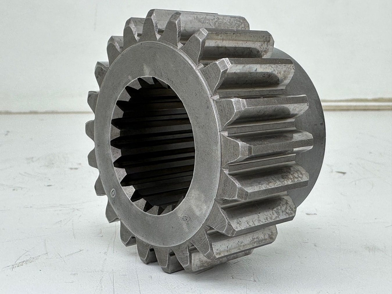 LIEBHERR Liebherr Sonnenrad ID-Nr.9442314. 450/044 - FAT450/044. R942, R954, R954B. #9442314.01.07# - Final drive for Crawler excavator: picture 5 LIEBHERR Liebherr Sonnenrad ID-Nr.9442314. 450/044 - FAT450/044. R942, R954, R954B. #9442314.01.07# - Final drive for Crawler excavator: picture 5