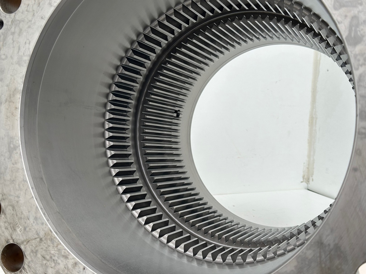 Swing motor for Drilling rig LIEBHERR Original Drehwerkantrieb Typ:DAT350/415 mit ID-Nr.927550001 – ID-Nr.90024481. R954 TR-663, HS835 HD, HS853 HD, LB24, LRB255. #927550001.0476.DK#: picture 17 Swing motor for Drilling rig LIEBHERR Original Drehwerkantrieb Typ:DAT350/415 mit ID-Nr.927550001 – ID-Nr.90024481. R954 TR-663, HS835 HD, HS853 HD, LB24, LRB255. #927550001.0476.DK#: picture 17