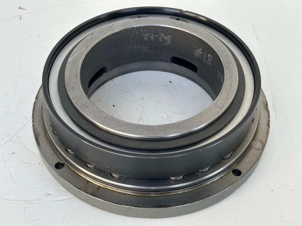 Liebherr Bremse ID-Nr.90009255. SAT250/278 - SAT250/287. A913 COMP, A914 COMP, A914, A916 COMP, A916, A918 COMP, A918, A920, A922 RAIL, A924 RAIL, LH18, LH22, LH24, LH26, R914 COMP, R914 RAIL, R914, - Swing motor for Crawler excavator: picture 4 Liebherr Bremse ID-Nr.90009255. SAT250/278 - SAT250/287. A913 COMP, A914 COMP, A914, A916 COMP, A916, A918 COMP, A918, A920, A922 RAIL, A924 RAIL, LH18, LH22, LH24, LH26, R914 COMP, R914 RAIL, R914, - Swing motor for Crawler excavator: picture 4