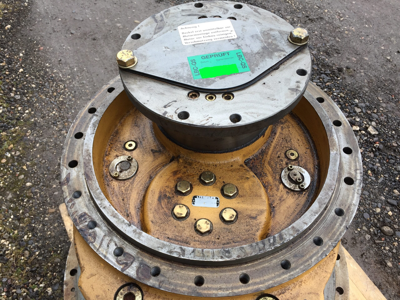 Liebherr Fahrantrieb Typ:FAT450E510. ID-Nr.933332201. LR634-992, LU755D-999. - Final drive for Crawler loader: picture 5 Liebherr Fahrantrieb Typ:FAT450E510. ID-Nr.933332201. LR634-992, LU755D-999. - Final drive for Crawler loader: picture 5