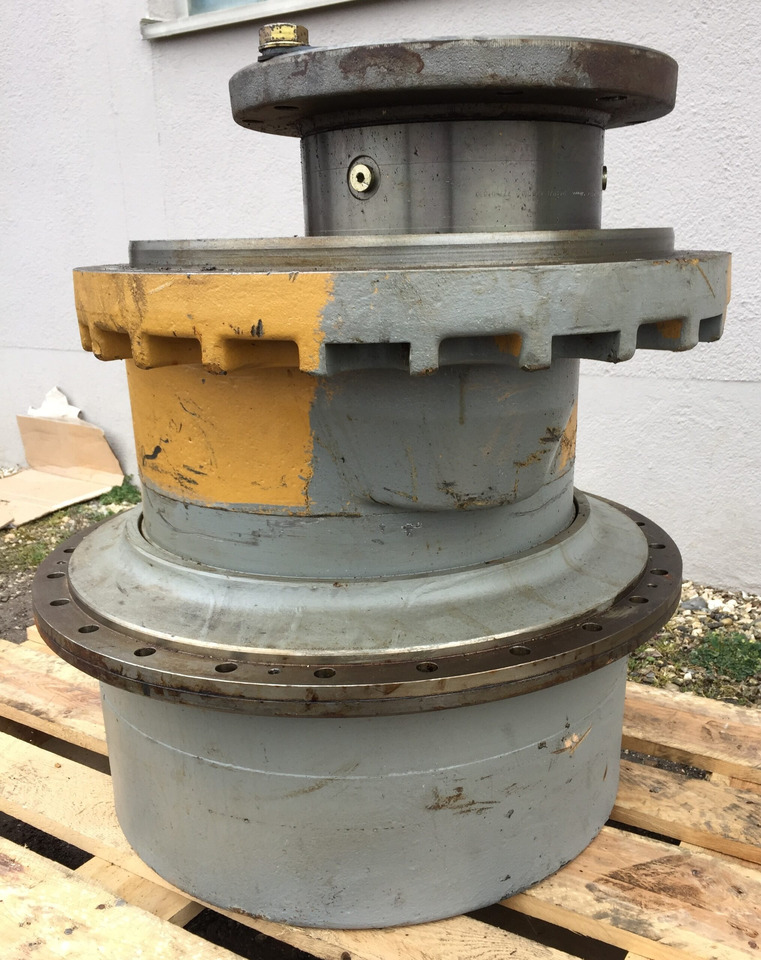 Liebherr Fahrantrieb Typ:FAT450E510. ID-Nr.933332201. LR634-992, LU755D-999. - Final drive for Crawler loader: picture 2 Liebherr Fahrantrieb Typ:FAT450E510. ID-Nr.933332201. LR634-992, LU755D-999. - Final drive for Crawler loader: picture 2