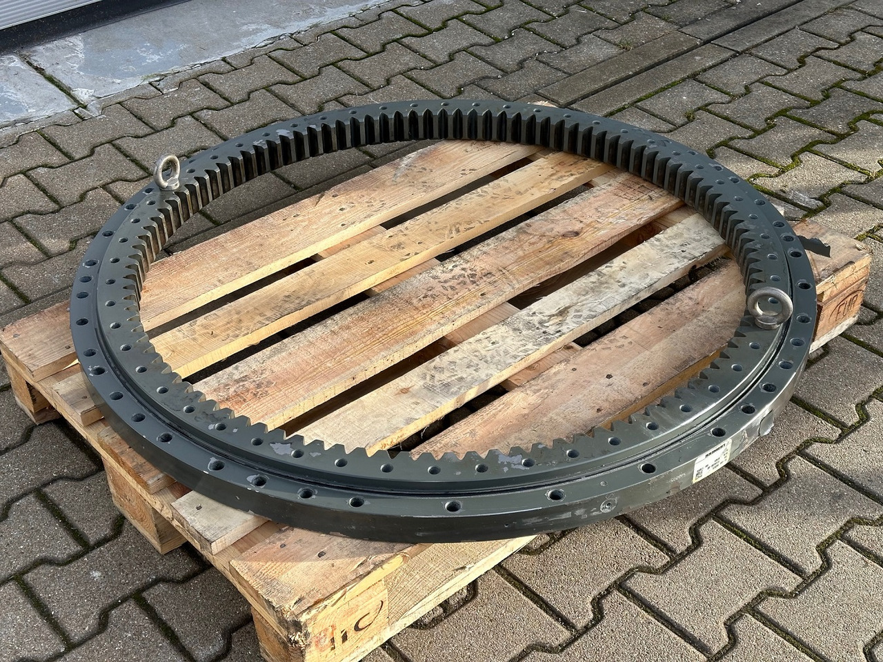 Liebherr Kugeldrehverbindung Typ:KUD34VJ005-000. ID-Nr.90020576. R914 COMP-1194. #10654# - Slewing ring for Crawler excavator: picture 3 Liebherr Kugeldrehverbindung Typ:KUD34VJ005-000. ID-Nr.90020576. R914 COMP-1194. #10654# - Slewing ring for Crawler excavator: picture 3