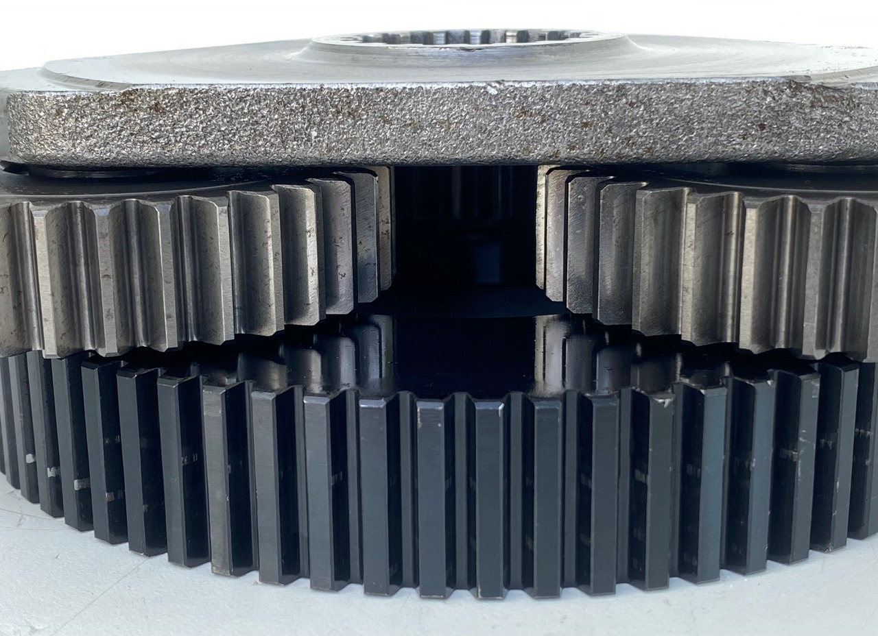 Swing motor for Crawler excavator Liebherr Lamellenträger ID-Nr.944390203 - Planetenräder ID-Nr.90213984 - Planetenträger ID-Nr.944390003. SAT250/278 - SAT250/287 - SAT250A300. #PLA1550#: picture 10 Swing motor for Crawler excavator Liebherr Lamellenträger ID-Nr.944390203 - Planetenräder ID-Nr.90213984 - Planetenträger ID-Nr.944390003. SAT250/278 - SAT250/287 - SAT250A300. #PLA1550#: picture 10