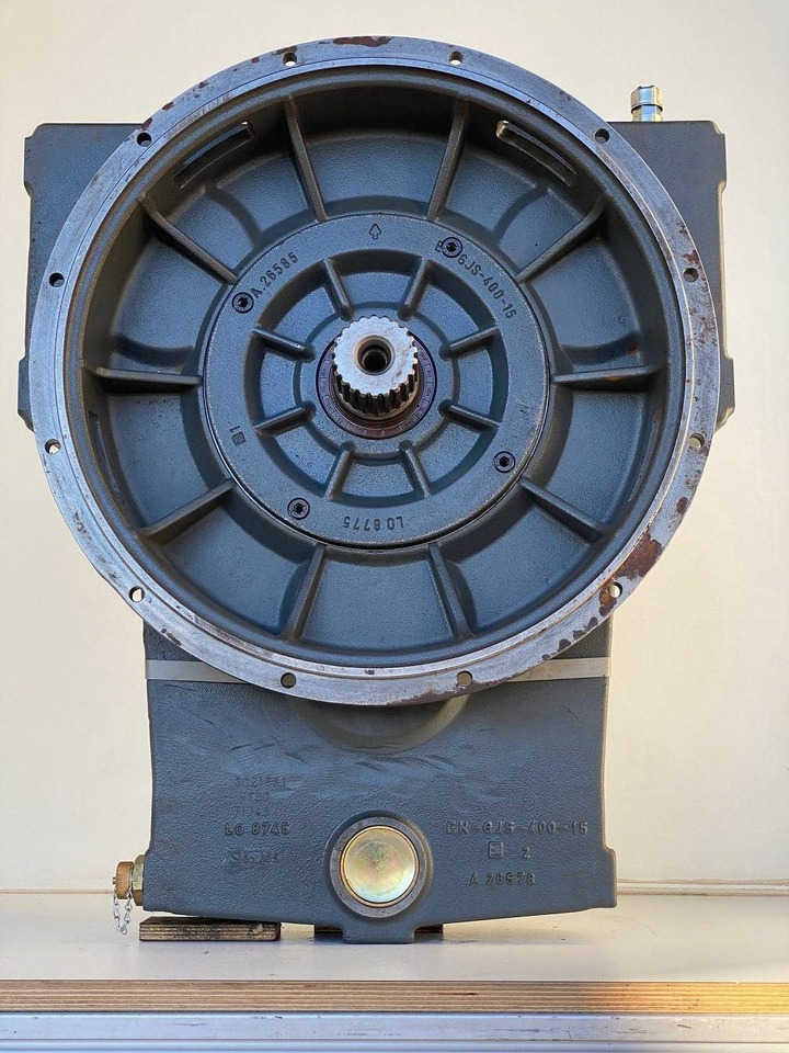 Liebherr Pumpenverteilergetriebe Typ:PVG351 C 385, ID-Nr.9078761. LTC 1055-00, LTC 1055-01, LTC 1055-02, LTC 1055-3-1. - Transmission for Mobile crane: picture 4 Liebherr Pumpenverteilergetriebe Typ:PVG351 C 385, ID-Nr.9078761. LTC 1055-00, LTC 1055-01, LTC 1055-02, LTC 1055-3-1. - Transmission for Mobile crane: picture 4