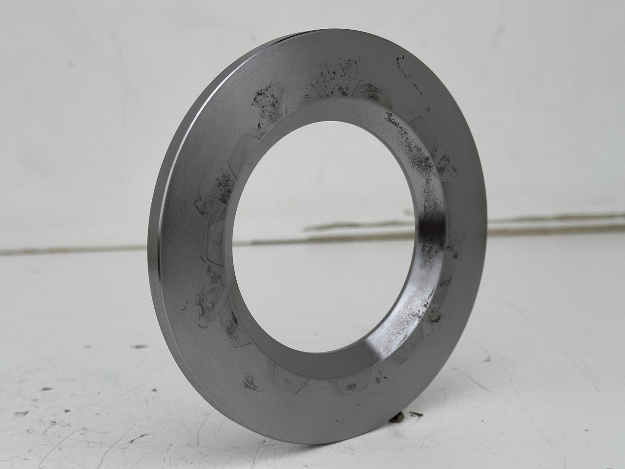 Liebherr Scheibe ID-Nr.9441598 - ID-Nr.944159803. A309,A311,A312,A314,A316,A900,A902,A904,A910COMP,A912COMP,A913COMP,A914,A918COMP,A918,R313,R317,R900,R902,R914COMP,R904,R914. #944159803.GH# - Gearbox for Construction machinery: picture 1 Liebherr Scheibe ID-Nr.9441598 - ID-Nr.944159803. A309,A311,A312,A314,A316,A900,A902,A904,A910COMP,A912COMP,A913COMP,A914,A918COMP,A918,R313,R317,R900,R902,R914COMP,R904,R914. #944159803.GH# - Gearbox for Construction machinery: picture 1