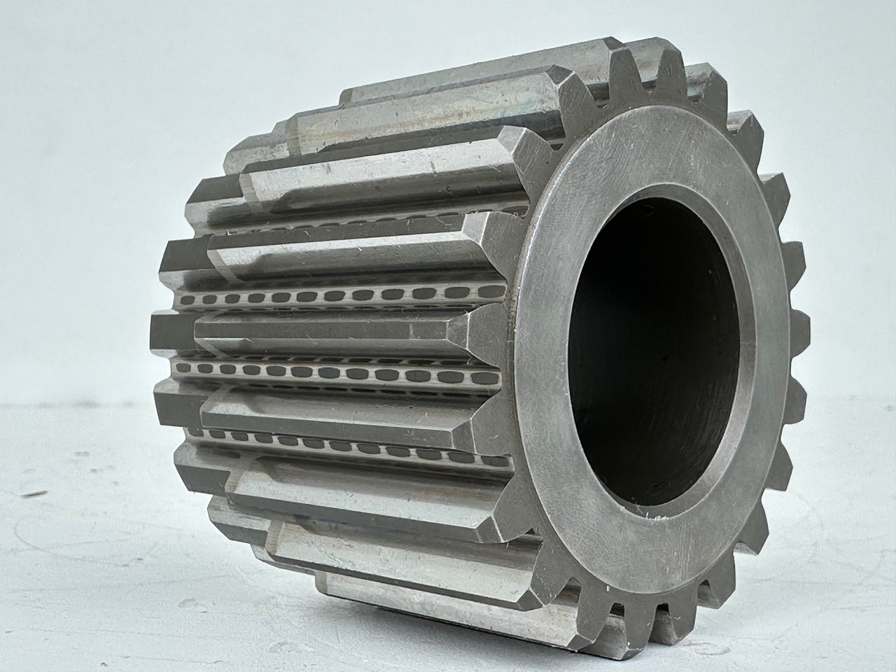 Liebherr Sonnenrad ID-Nr.9441204 - ID-Nr.944120403. FAT450/014, FAT450/044. R942, R944, R952, R954 B, R954 C, R962. #944120403.05.05.02# - Final drive for Crawler excavator: picture 4 Liebherr Sonnenrad ID-Nr.9441204 - ID-Nr.944120403. FAT450/014, FAT450/044. R942, R944, R952, R954 B, R954 C, R962. #944120403.05.05.02# - Final drive for Crawler excavator: picture 4