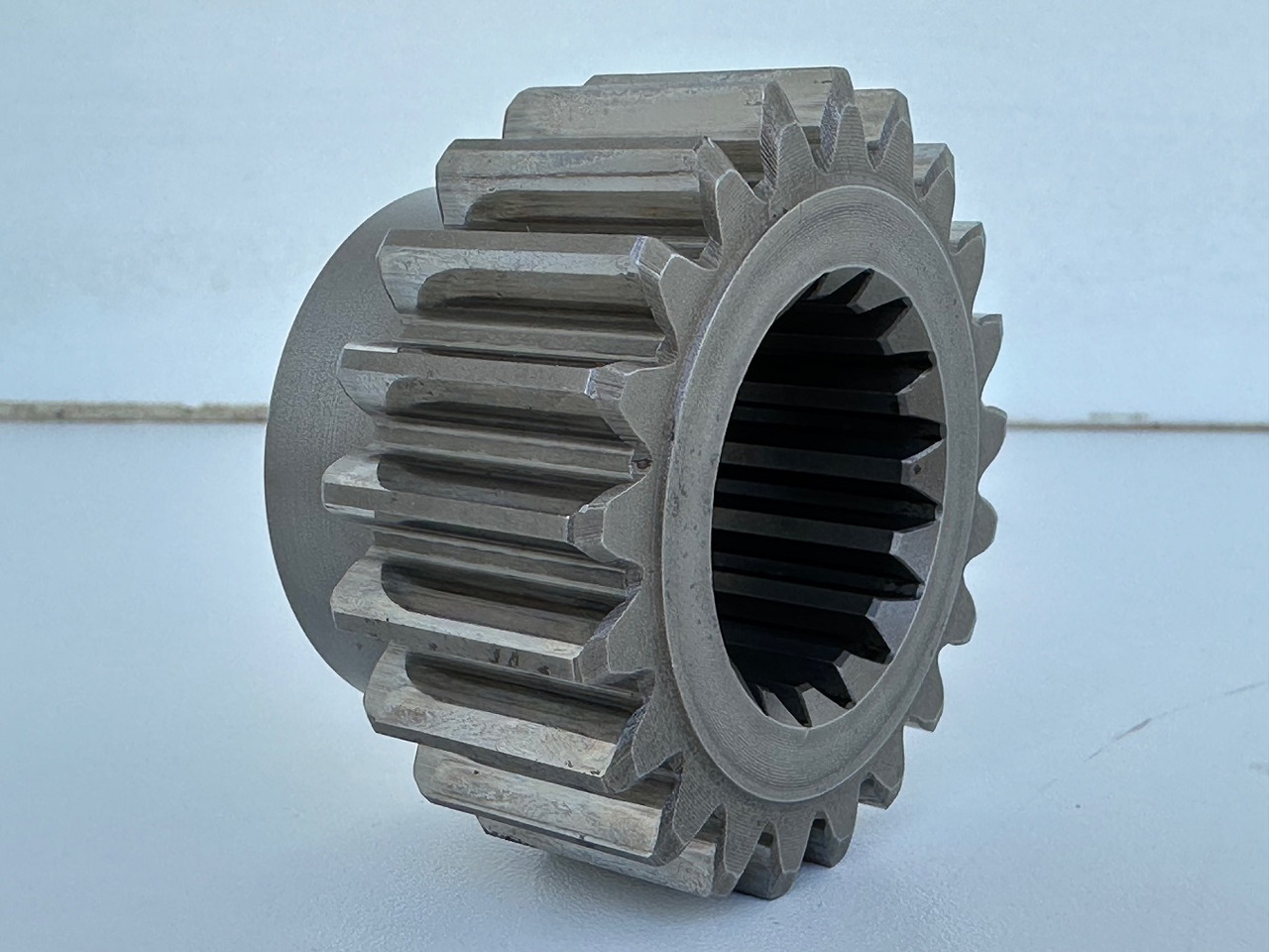 Liebherr Sonnenrad ID-Nr.9443067 - ID-Nr.944306703. SAT275/222 - SAT275/232 - SAT275/255. A932, A934, E932, P932, P934, R932, R934B, R934 C, R944 C T, R944 C TUN. #944306703.02# - Swing motor for Excavator: picture 4 Liebherr Sonnenrad ID-Nr.9443067 - ID-Nr.944306703. SAT275/222 - SAT275/232 - SAT275/255. A932, A934, E932, P932, P934, R932, R934B, R934 C, R944 C T, R944 C TUN. #944306703.02# - Swing motor for Excavator: picture 4