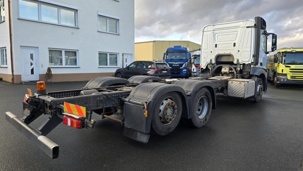 Cab chassis truck Mercedes Benz Actros 2642  Fahrgestell ohne Aufbau (Nr. 5800): picture 6