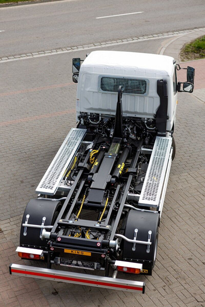 New Hook lift truck Mitsubishi Fuso 9C18 + KING HZ6R Hooklift: picture 8
