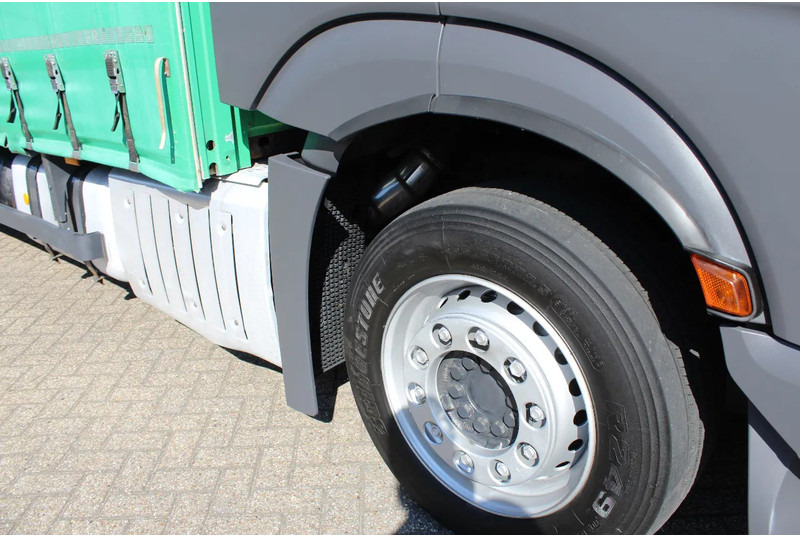 Curtainsider truck Mercedes-Benz Actros 2642 * EURO6 * 6X2 *: picture 11