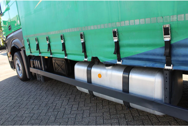 Curtainsider truck Mercedes-Benz Actros 2642 * EURO6 * 6X2 *: picture 19