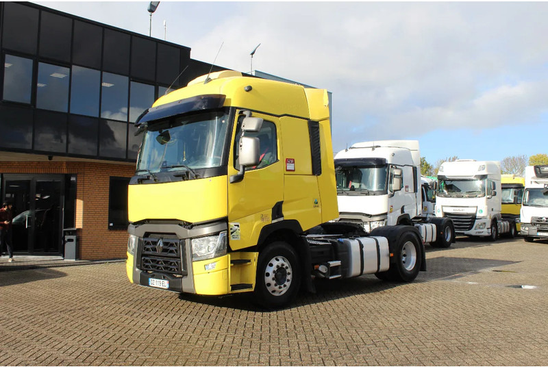 Renault T 440 * RETARDER * COMPRESSOR * 4X2 * - Tractor unit: picture 1 Renault T 440 * RETARDER * COMPRESSOR * 4X2 * - Tractor unit: picture 1