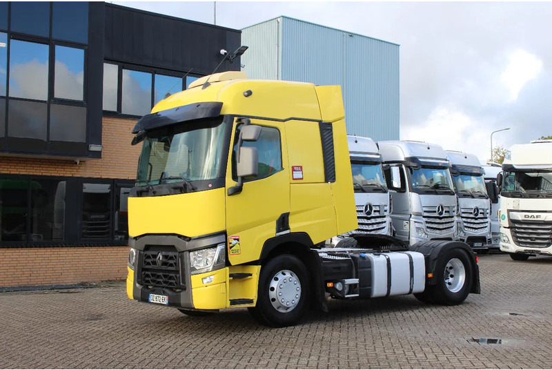 Renault T 440 * RETARDER * COMPRESSOR * 4X2 * - Tractor unit: picture 1 Renault T 440 * RETARDER * COMPRESSOR * 4X2 * - Tractor unit: picture 1