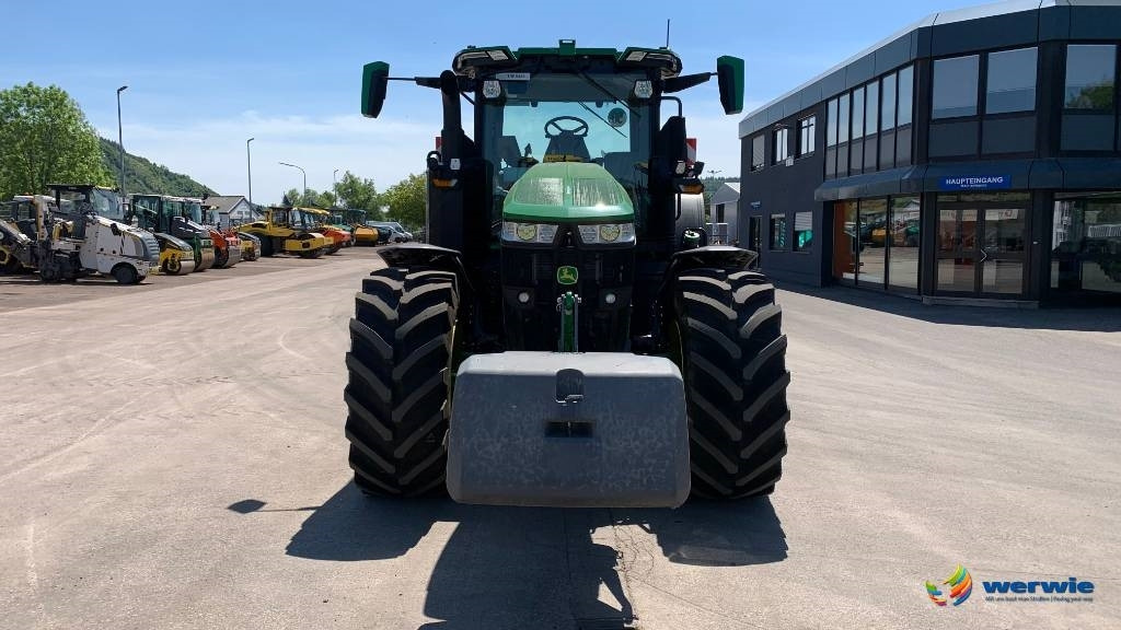 John Deere 7R 350 - Farm tractor: picture 3 John Deere 7R 350 - Farm tractor: picture 3