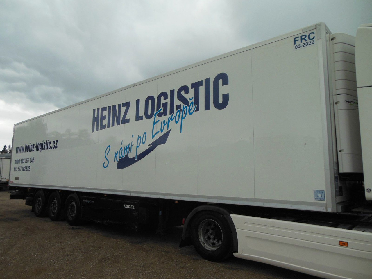 Kögel SVT 24, DOPPELSTOCK, CARRIER VECTOR 1550 - Refrigerator semi-trailer: picture 2 Kögel SVT 24, DOPPELSTOCK, CARRIER VECTOR 1550 - Refrigerator semi-trailer: picture 2